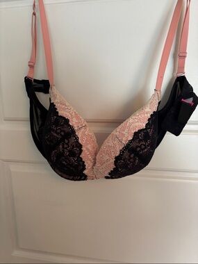 La SENZA Pink and Black Lace Push-Up Bra